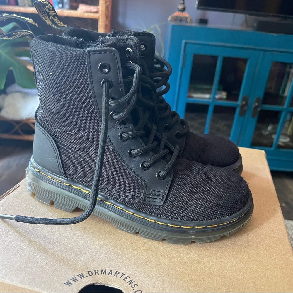 Dr. Marten Combs Boots